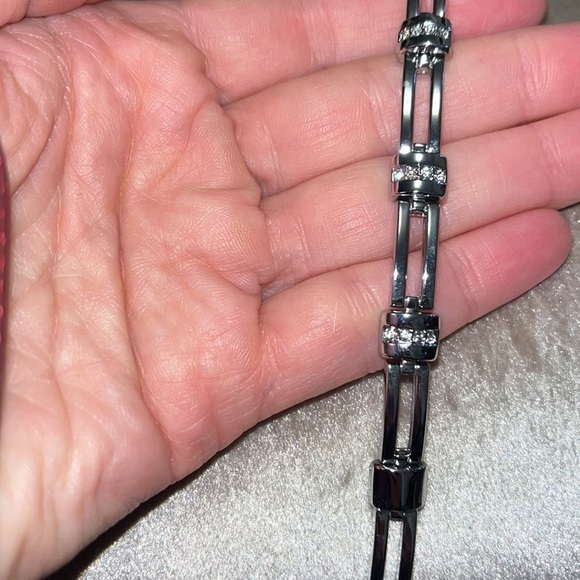 Anne Klein three-piece silver watch and bracelet set with crystals and gift box - Picture 11 of 11